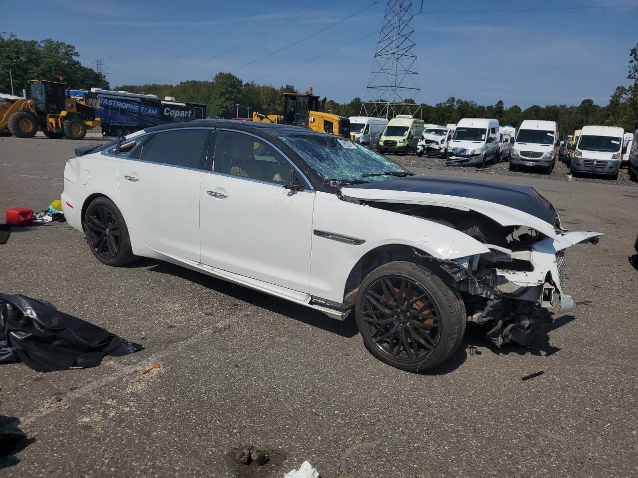 2016 JAGUAR Xj-Series