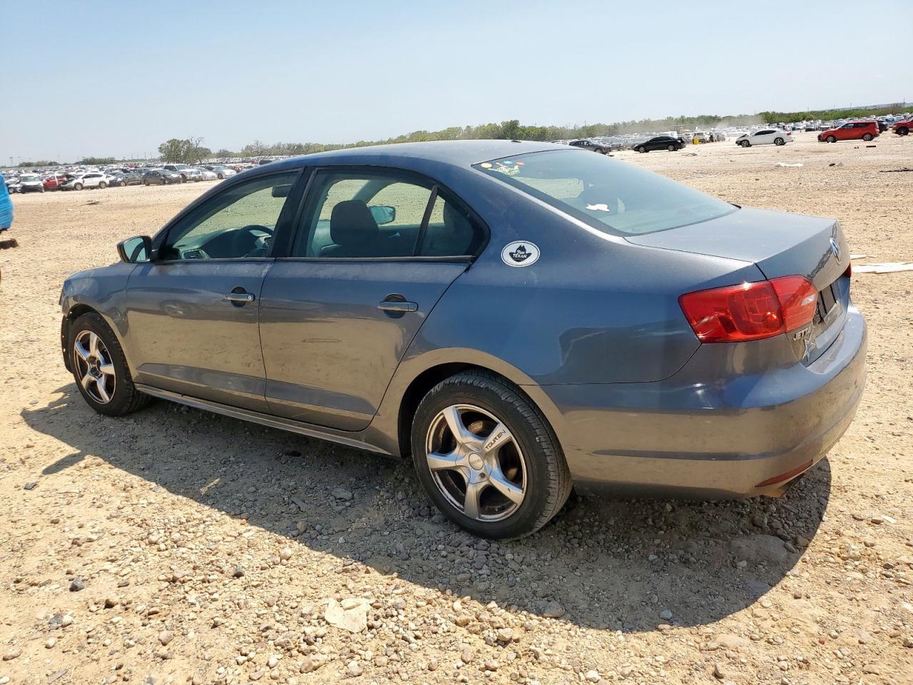 2012 VOLKSWAGEN JETTA