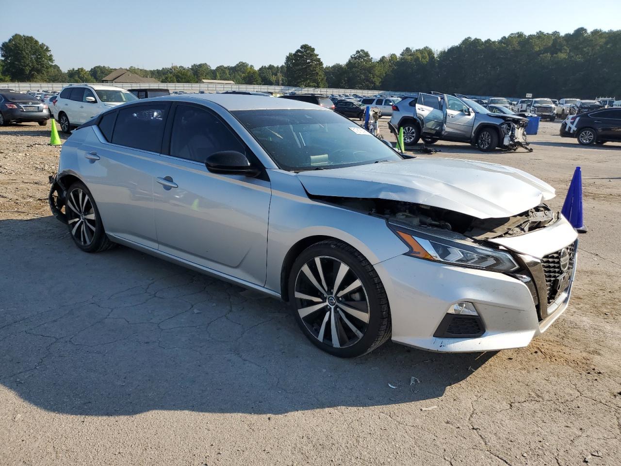2020 NISSAN ALTIMA