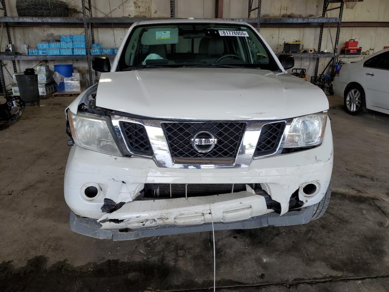 2015 NISSAN Frontier