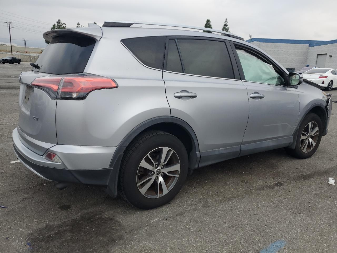 2016 TOYOTA RAV4