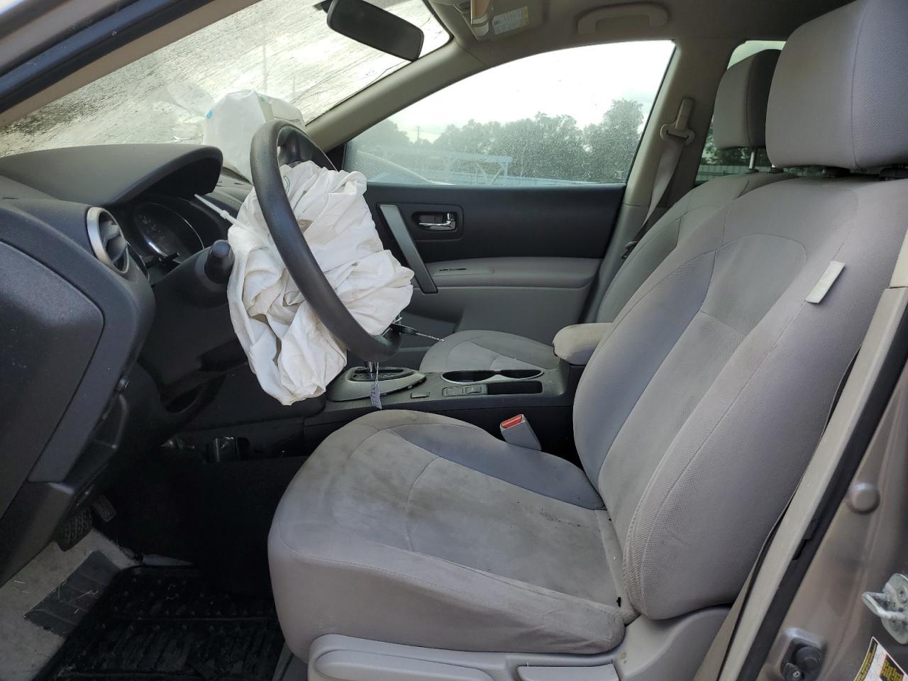 2014 NISSAN ROGUE