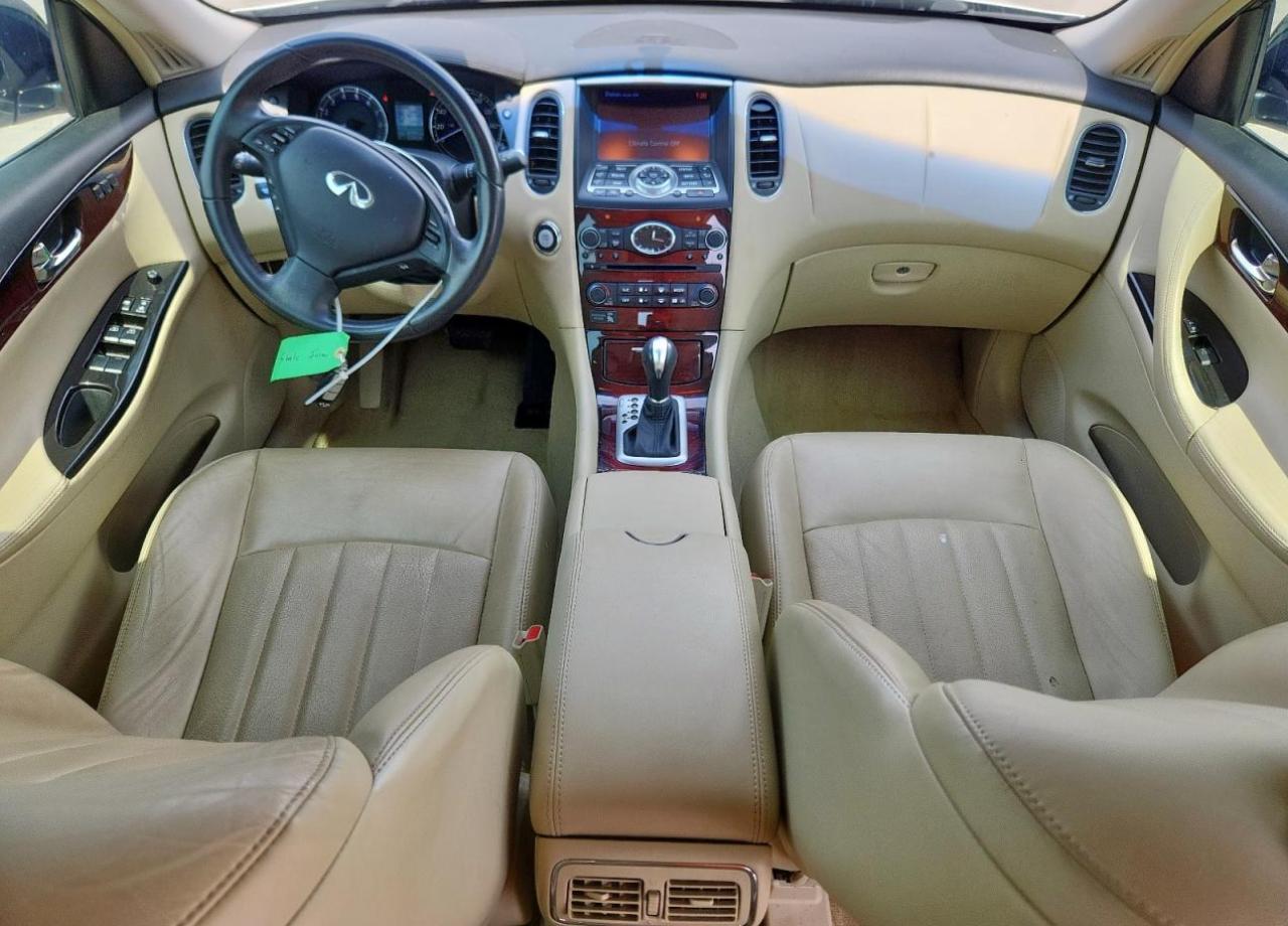 2016 INFINITI QX50