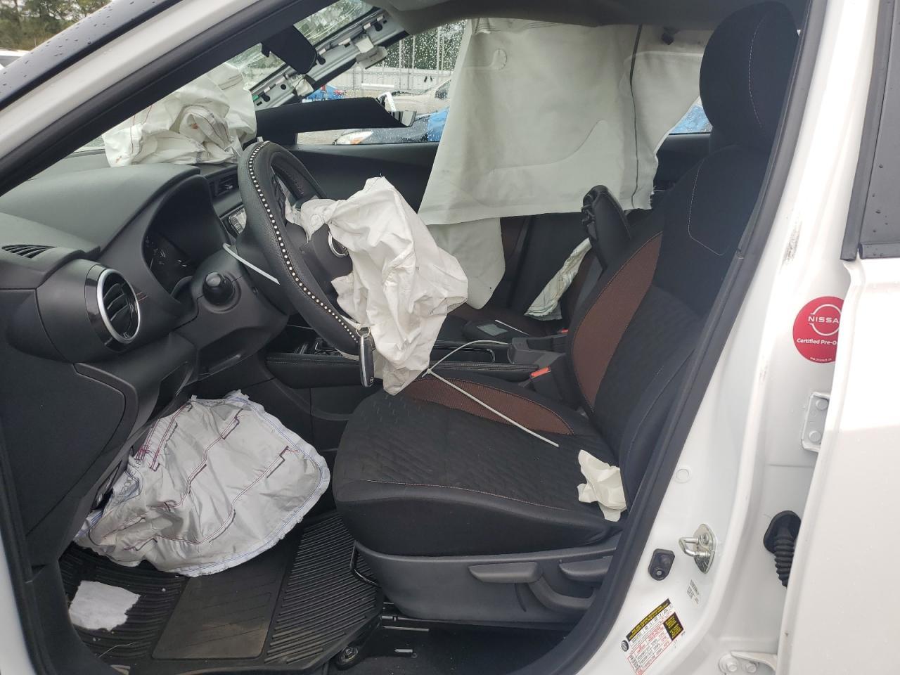 2023 NISSAN KICKS