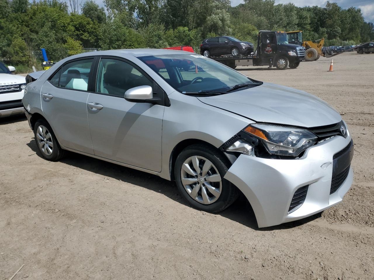 2016 TOYOTA COROLLA