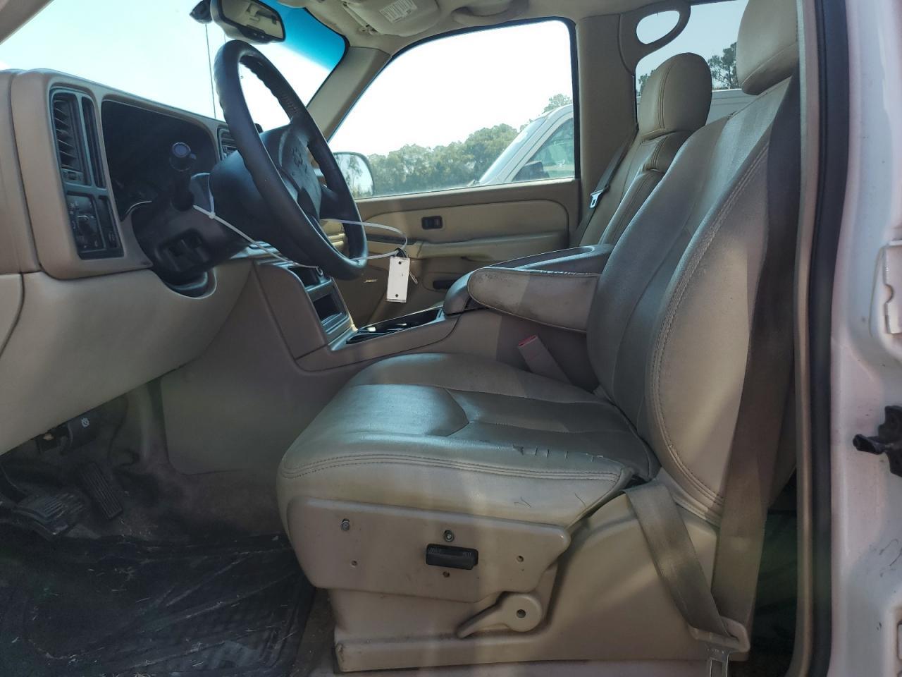2003 CHEVROLET Tahoe
