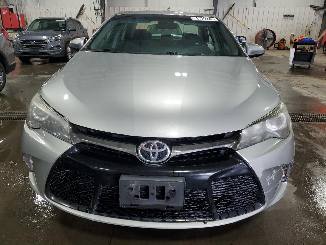 2016 TOYOTA CAMRY