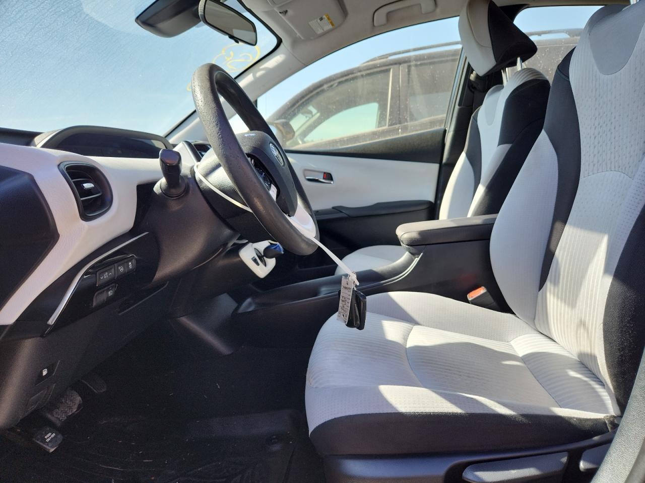 2018 TOYOTA PRIUS