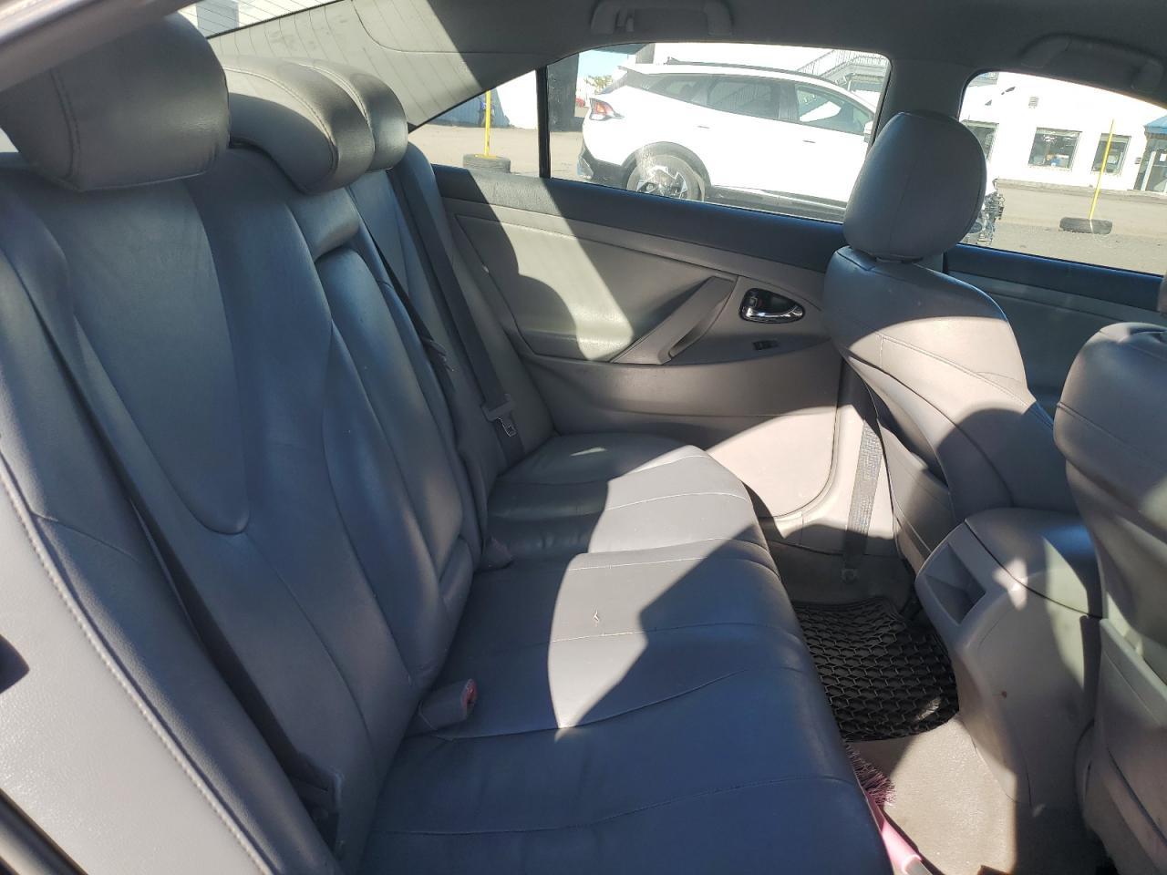 2010 TOYOTA CAMRY