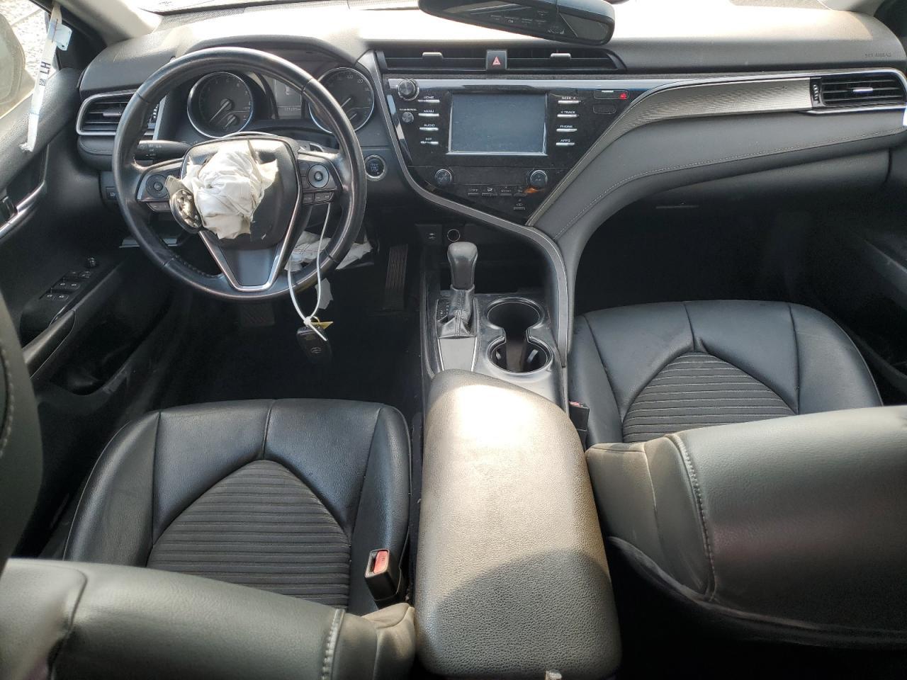 2019 TOYOTA CAMRY