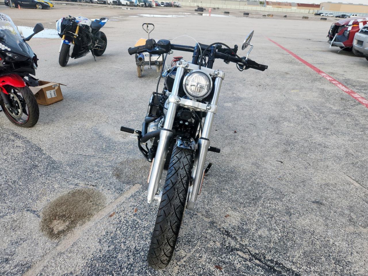 2020 HARLEY-DAVIDSON Fxst