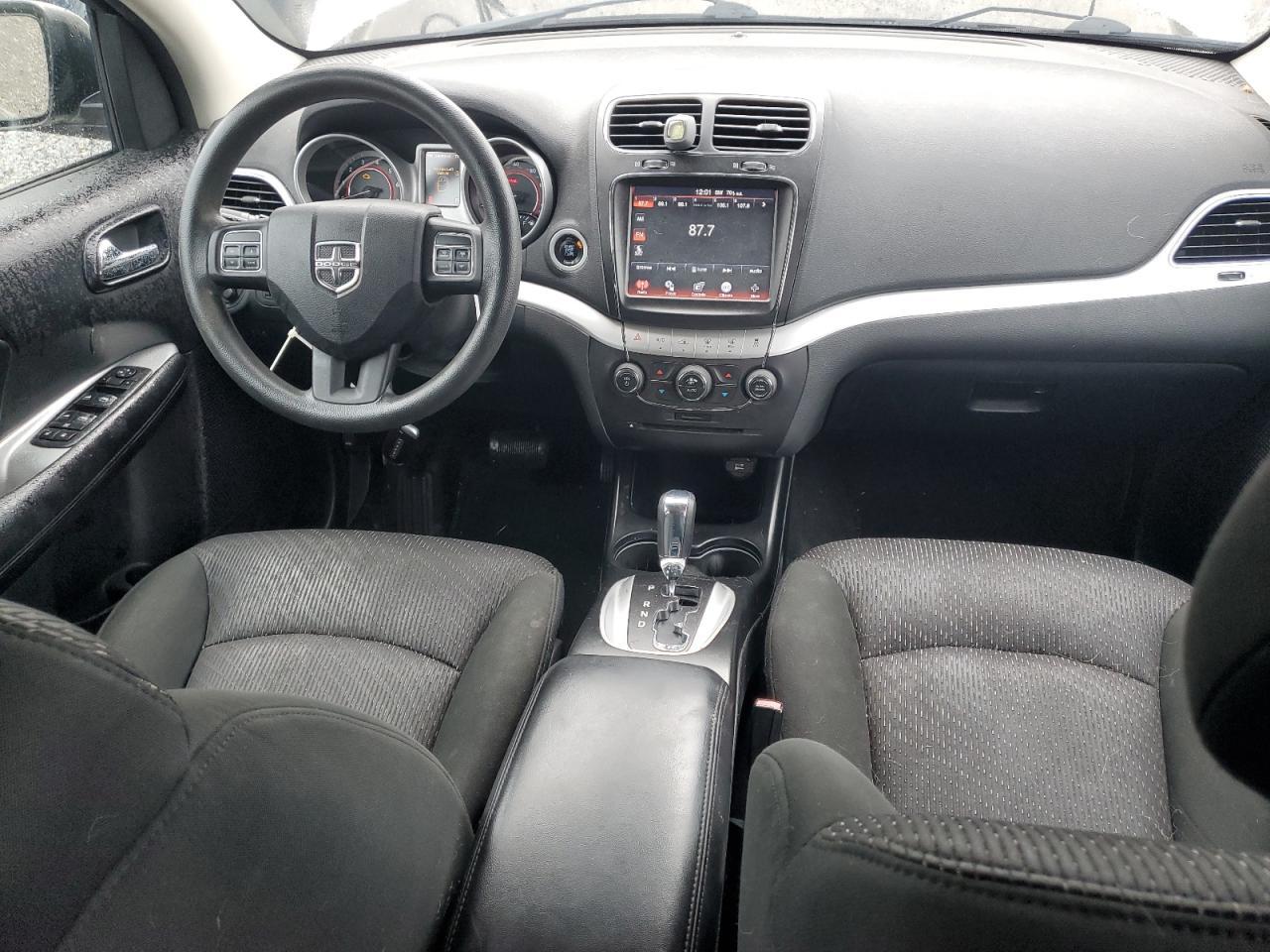 2011 DODGE JOURNEY