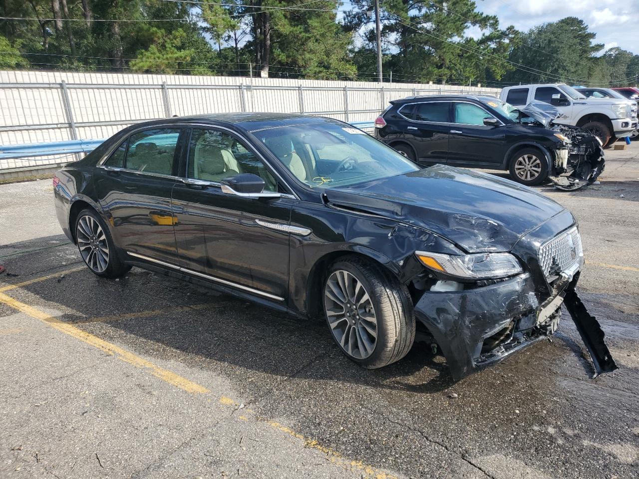 2019 LINCOLN Continental