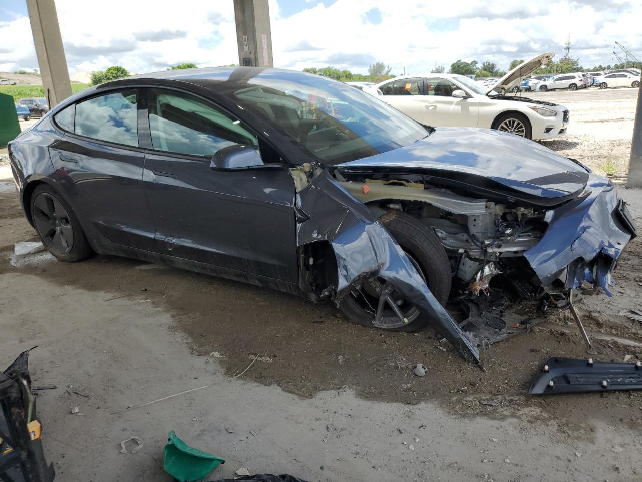 2021 TESLA MODEL 3