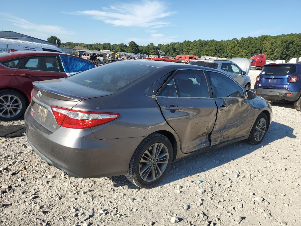2017 TOYOTA CAMRY