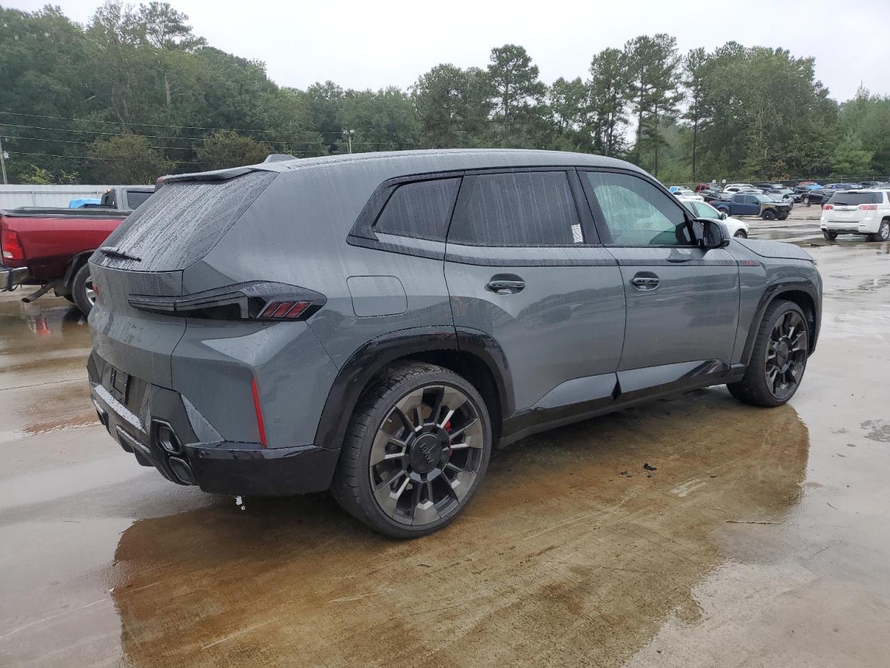 2024 BMW Xm