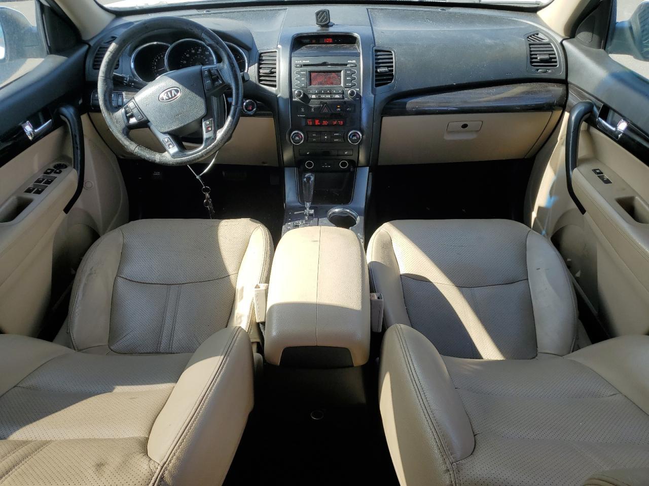 2011 KIA SORENTO