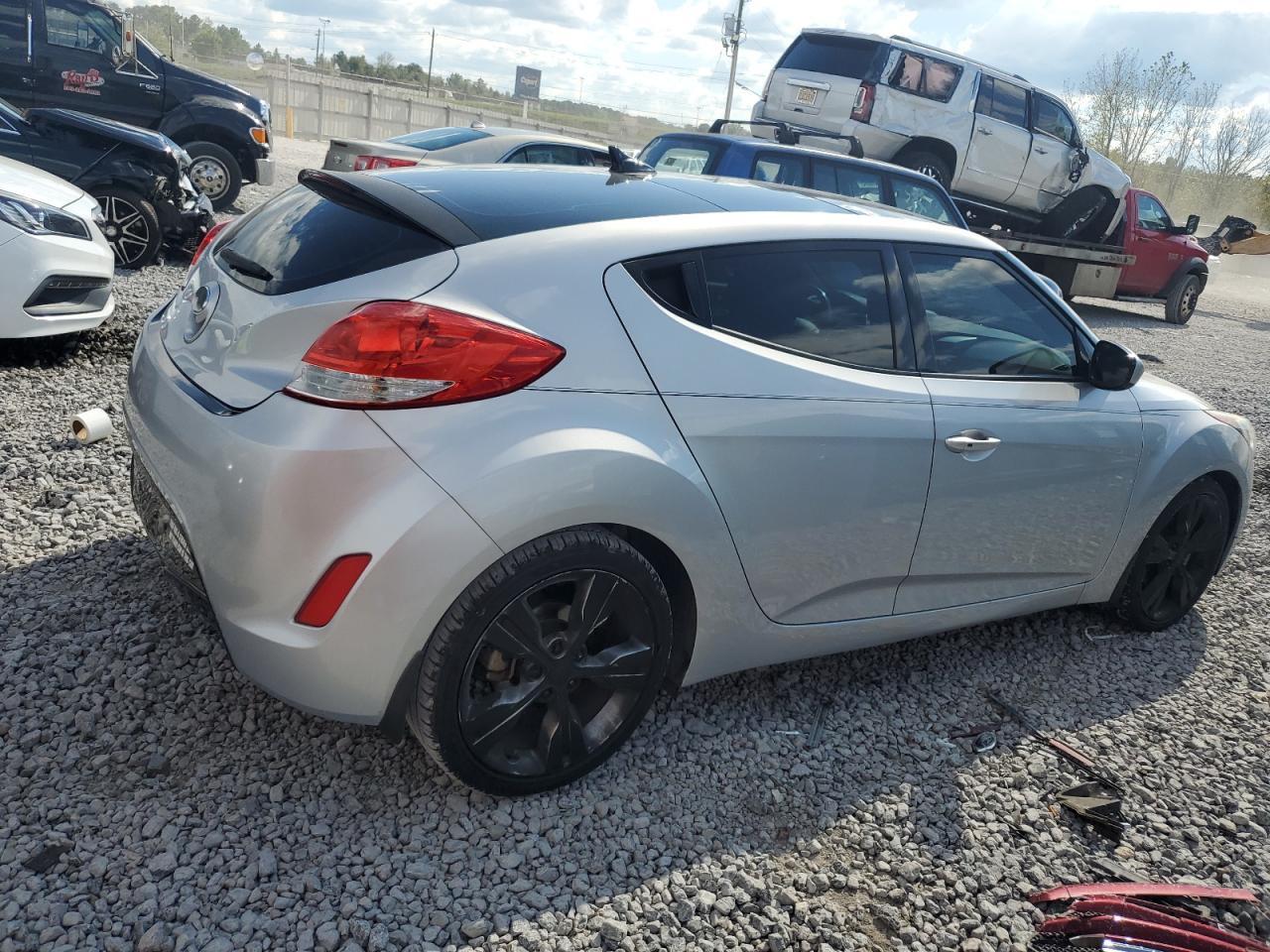 2017 HYUNDAI VELOSTER