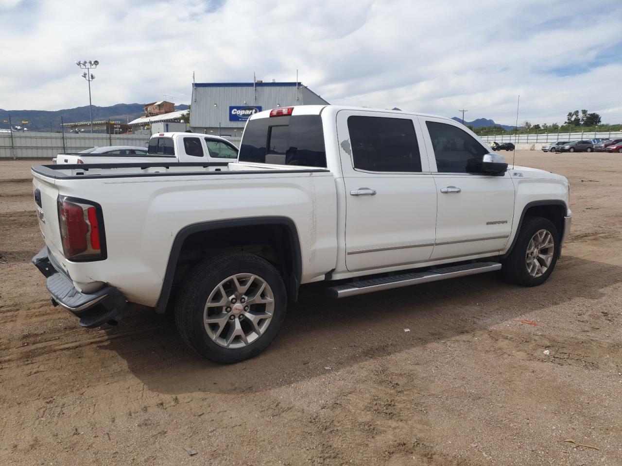 2016 GMC Sierra