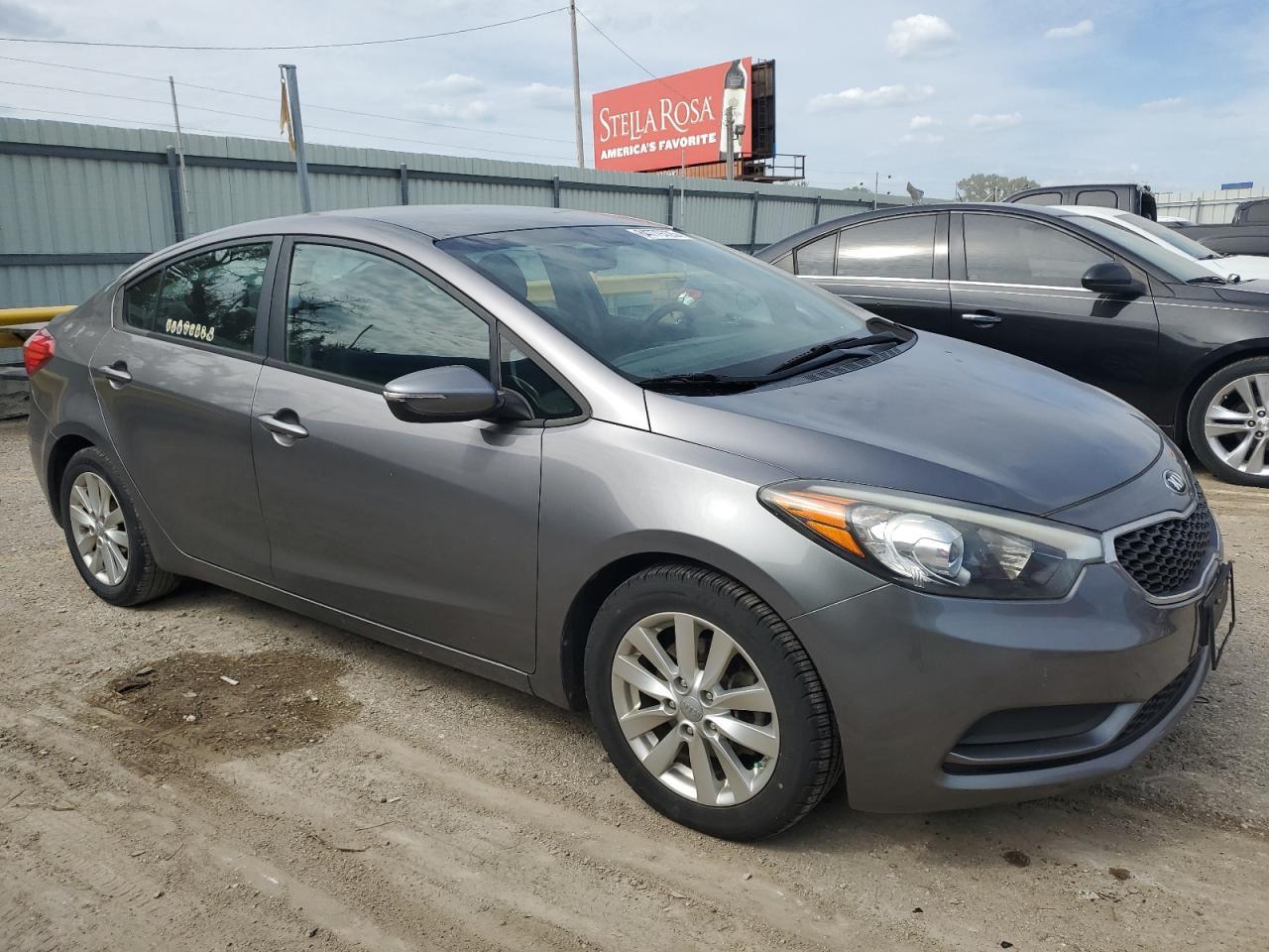2016 KIA FORTE