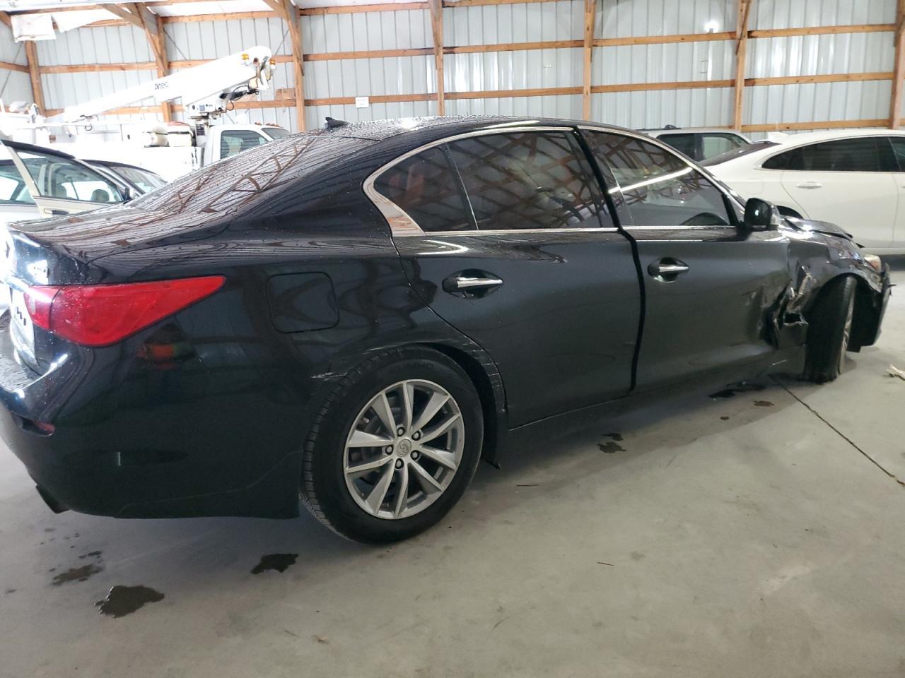 2017 INFINITI Q50