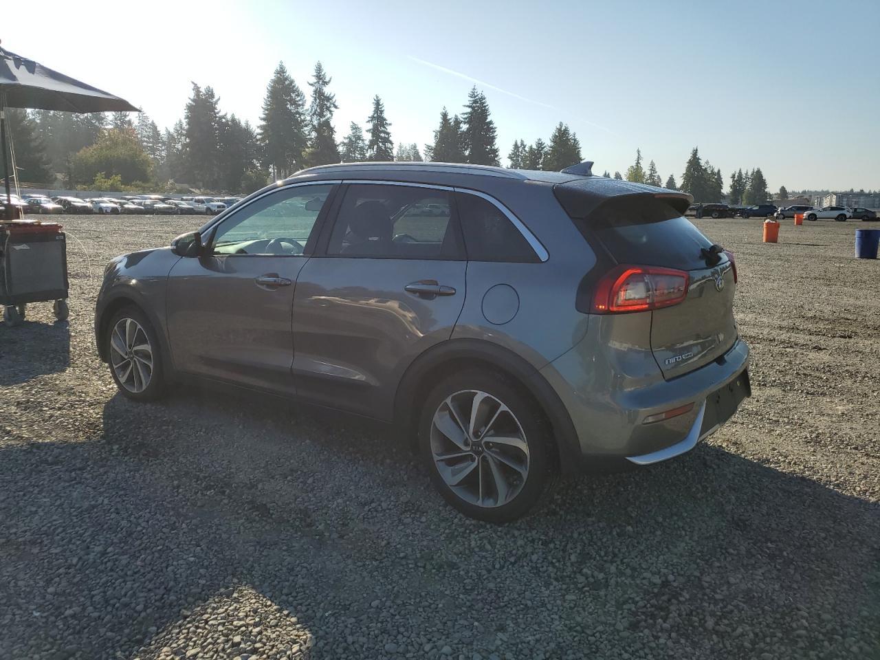 2017 KIA Niro