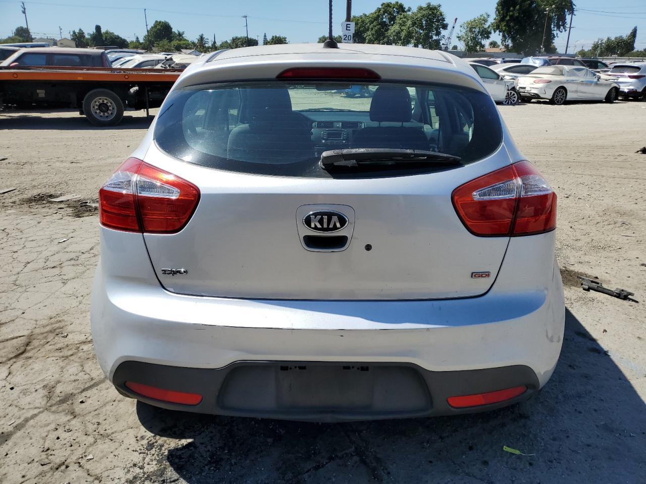 2013 KIA RIO