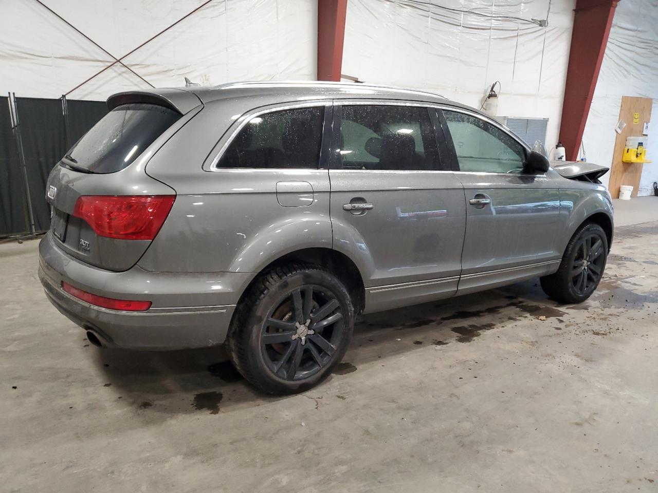 2015 AUDI Q7