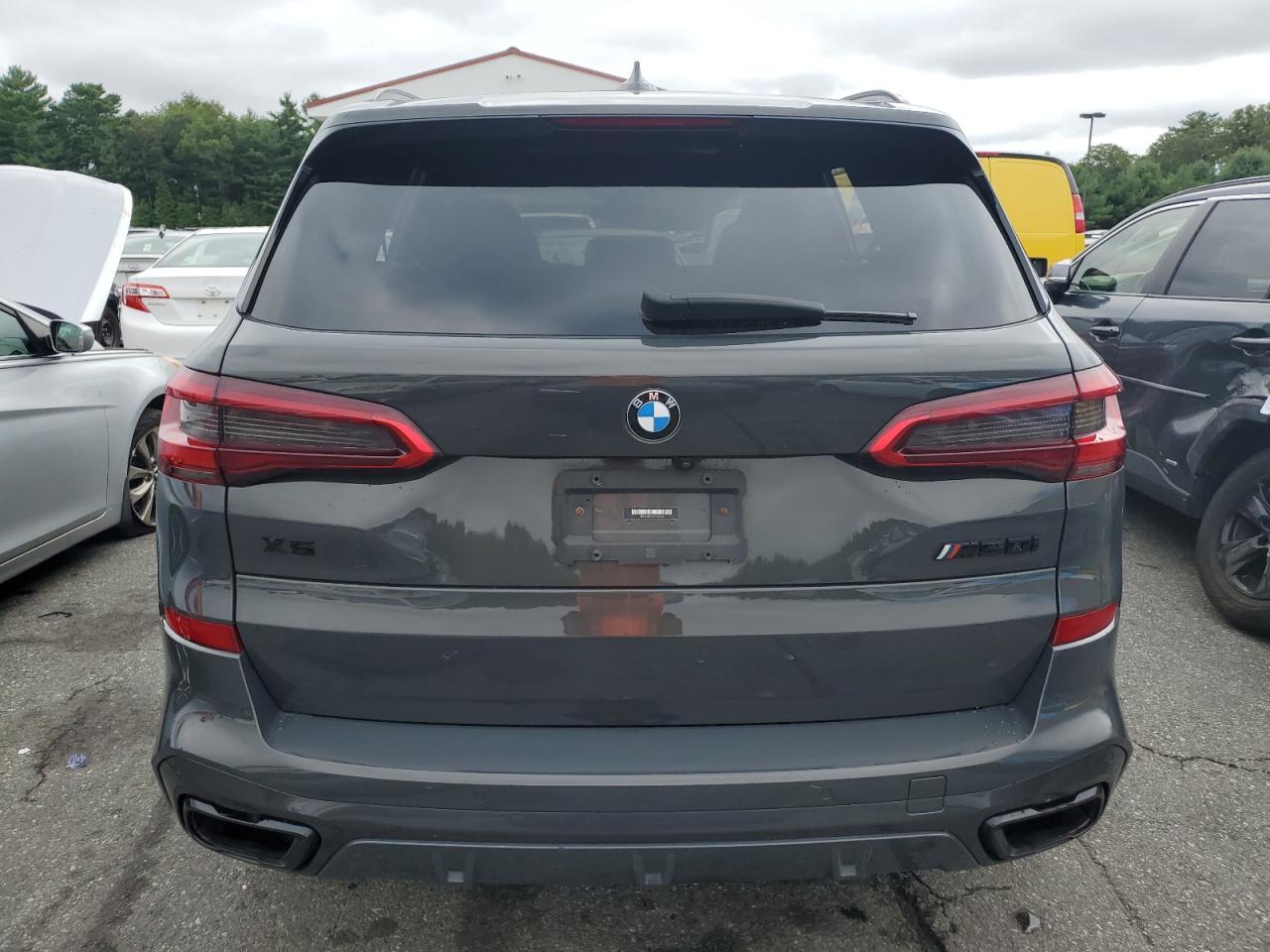 2022 BMW X5