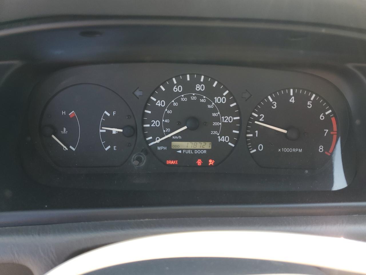 2001 TOYOTA CAMRY