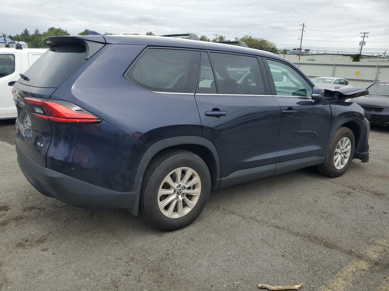 2024 TOYOTA HIGHLANDER