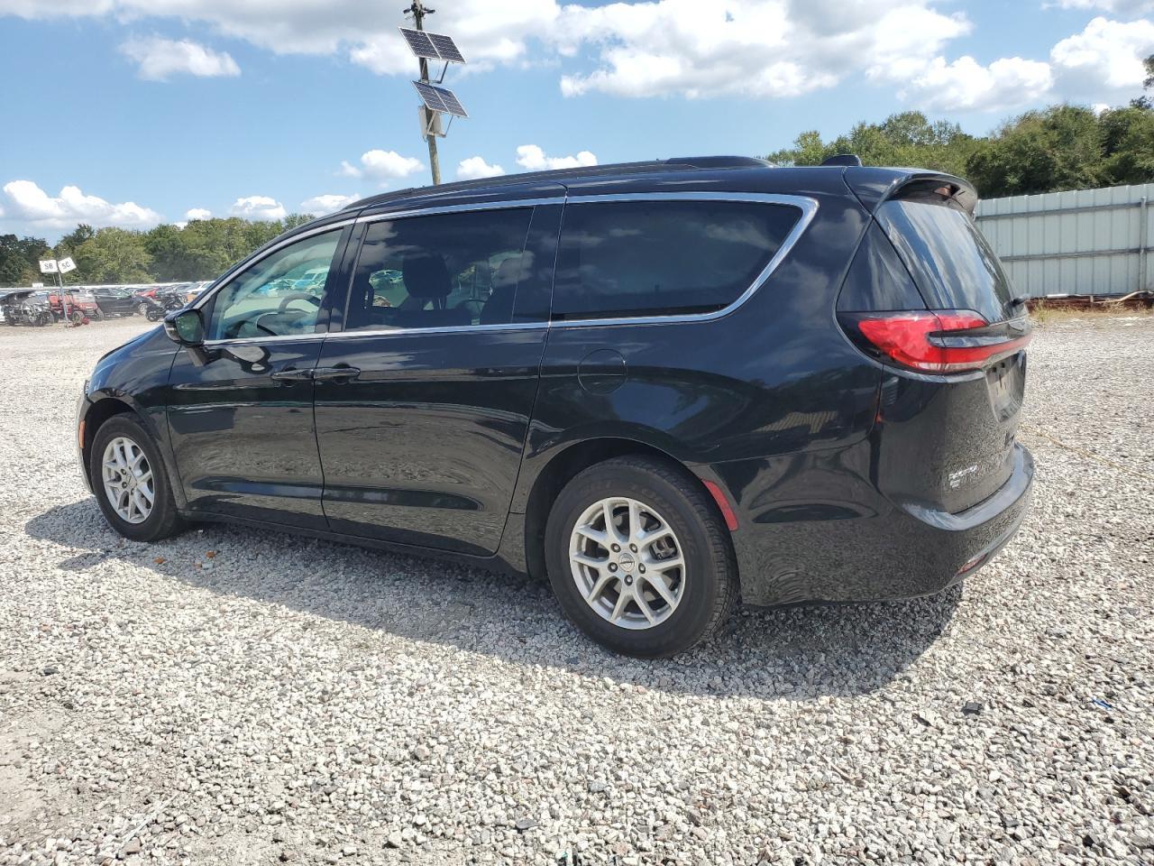 2022 CHRYSLER Pacifica