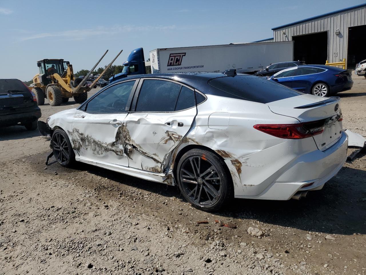 2025 TOYOTA CAMRY
