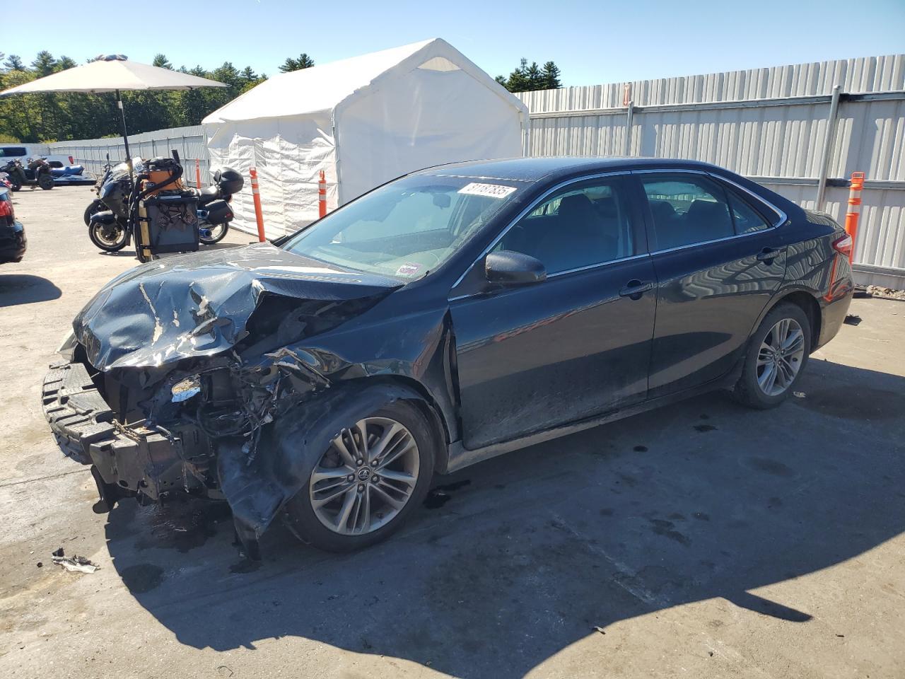 2015 TOYOTA CAMRY