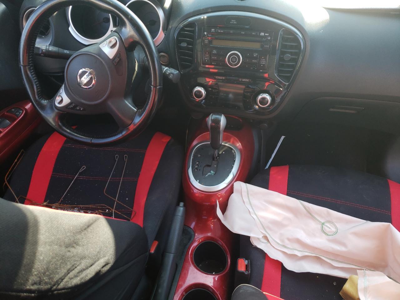 2013 NISSAN Juke