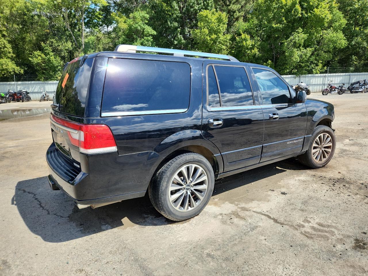 2016 LINCOLN Navigator
