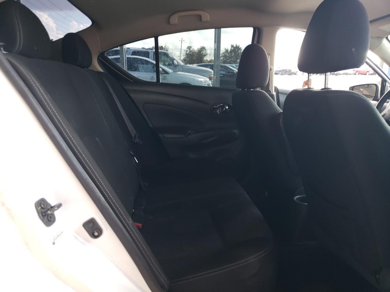 2019 NISSAN VERSA