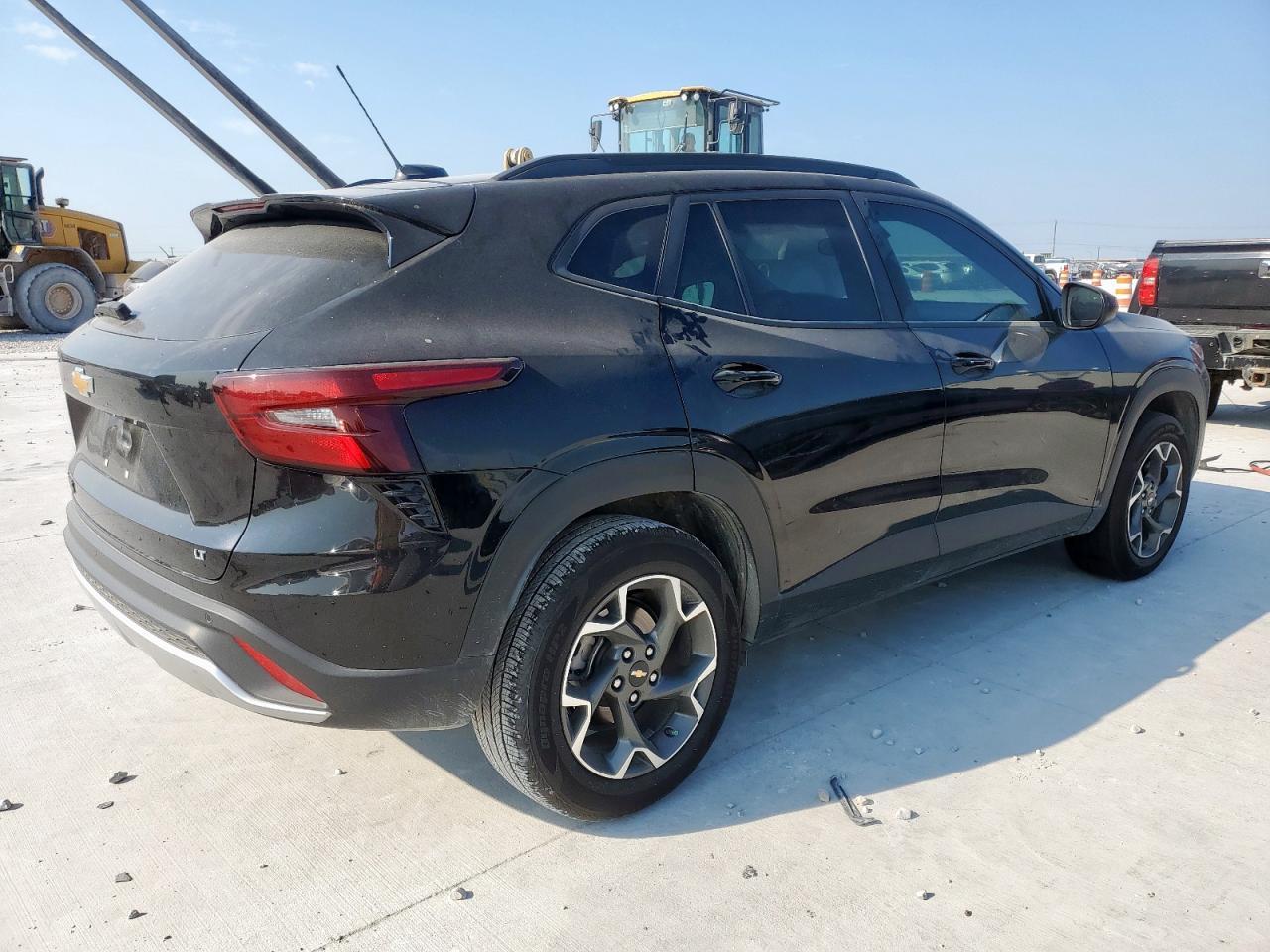 2025 CHEVROLET TRAX