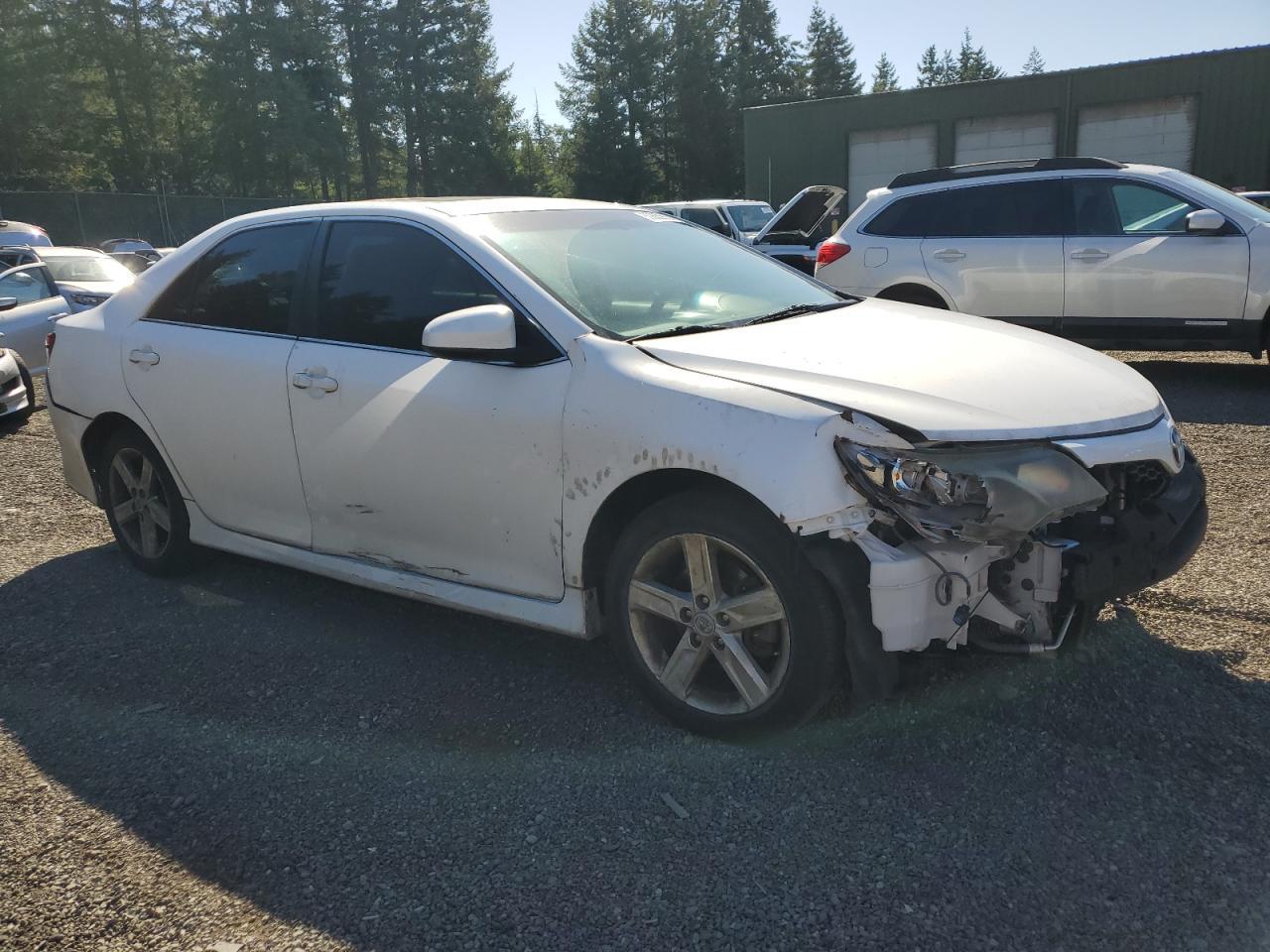 2013 TOYOTA CAMRY