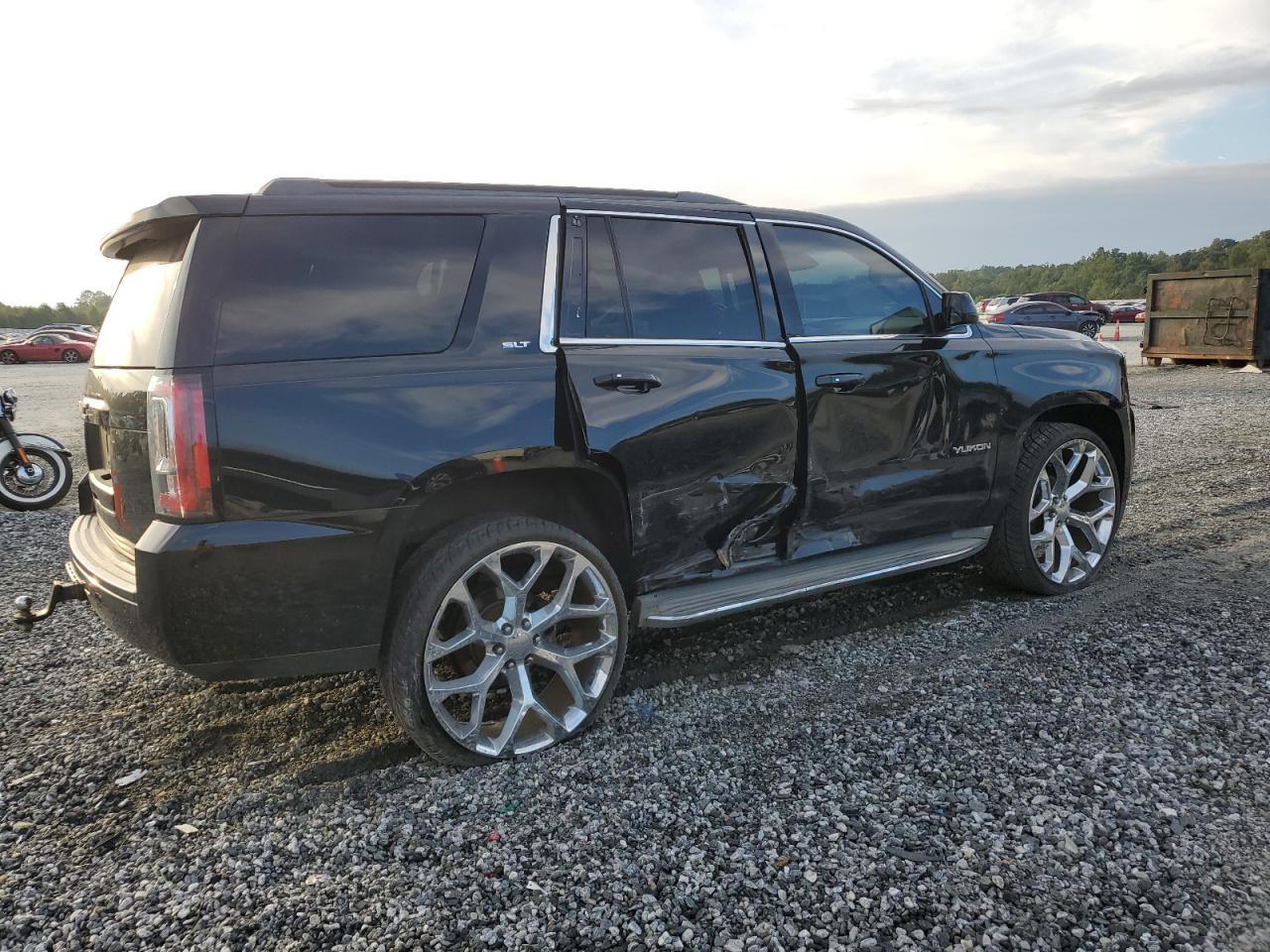 2015 GMC Yukon