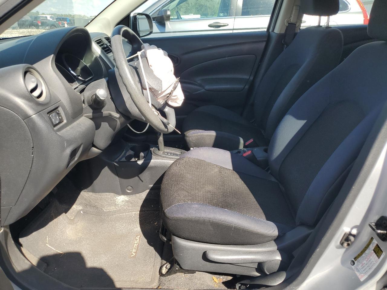 2012 NISSAN VERSA