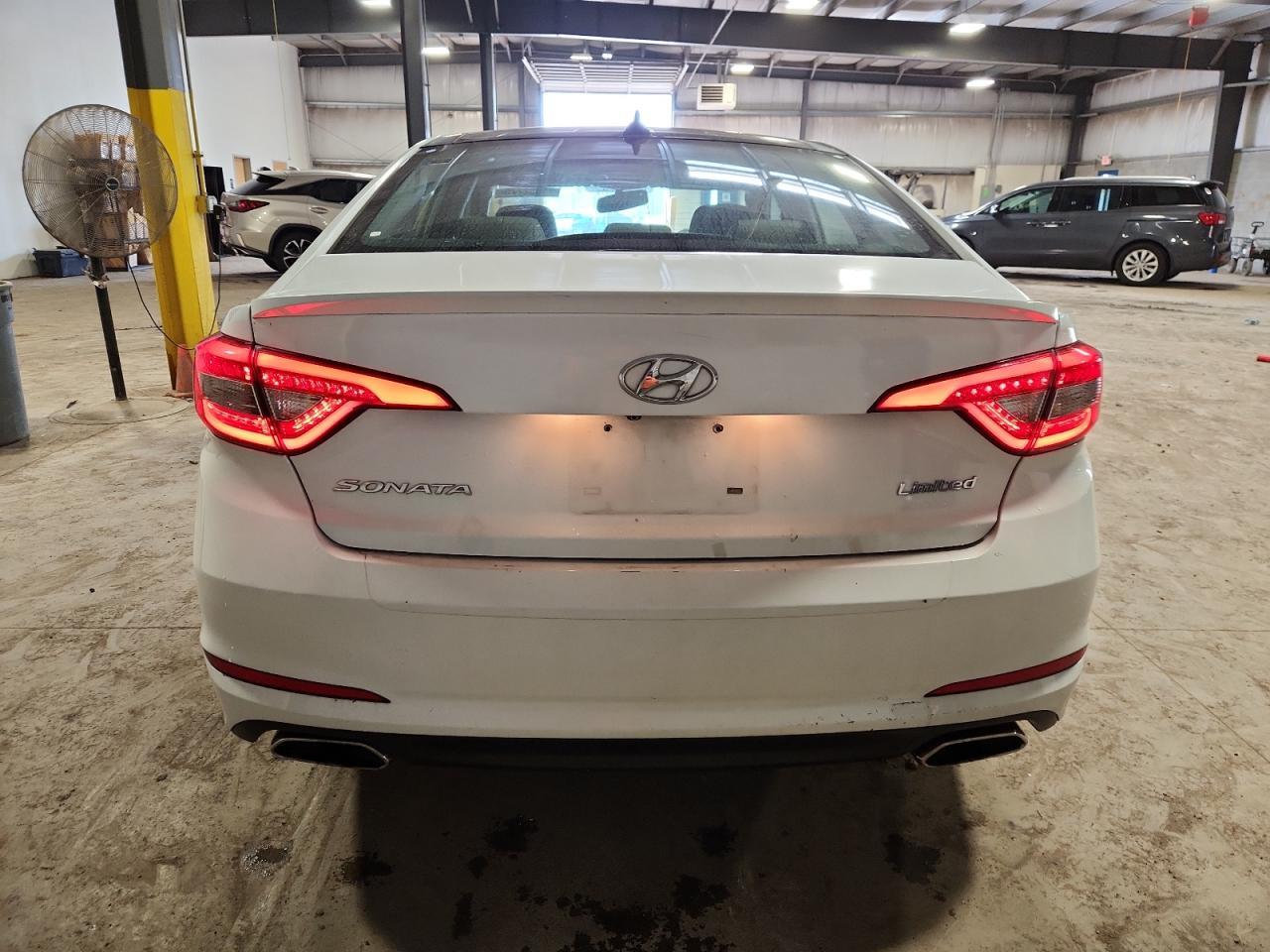 2016 HYUNDAI SONATA