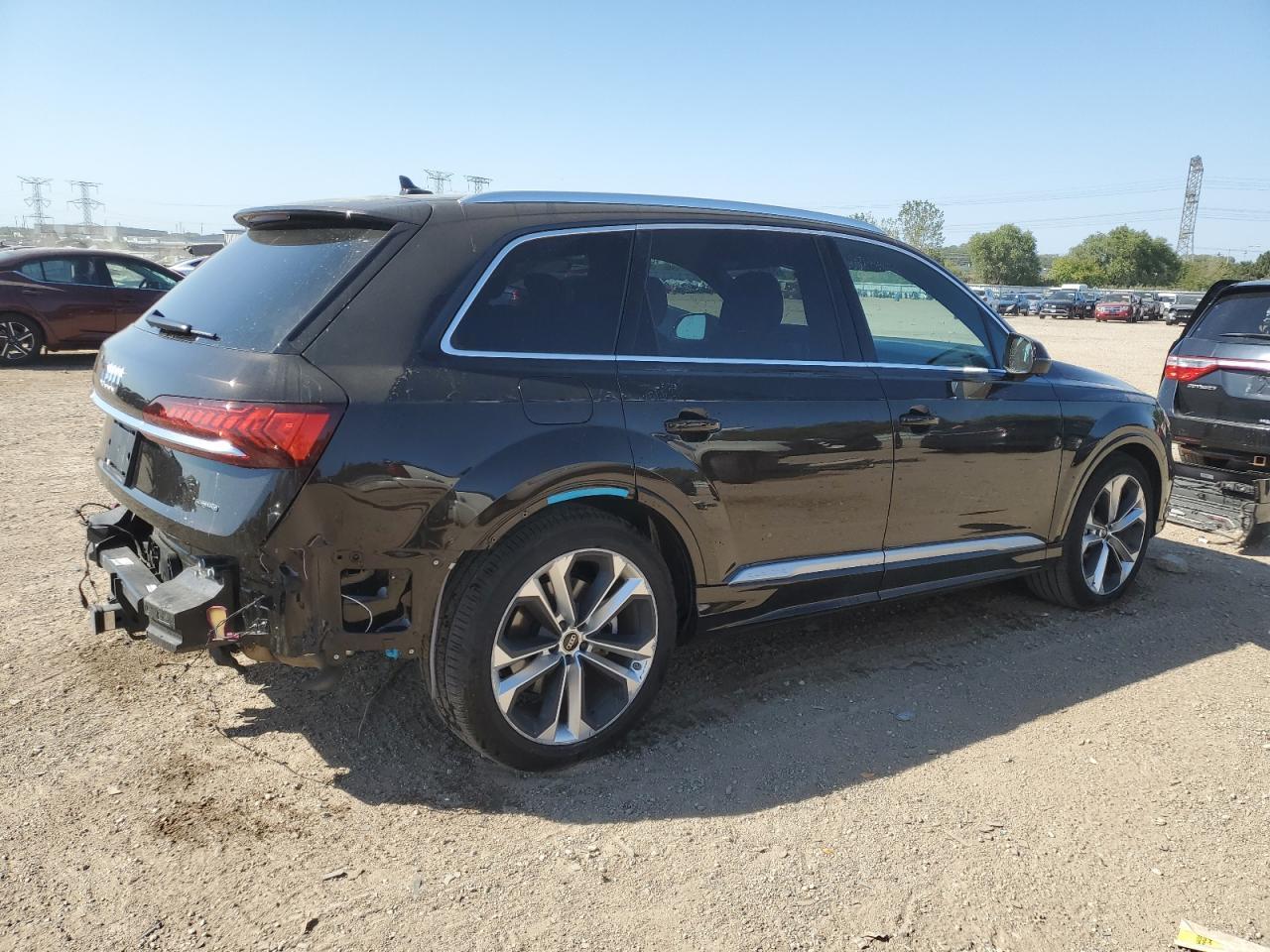 2023 AUDI Q7
