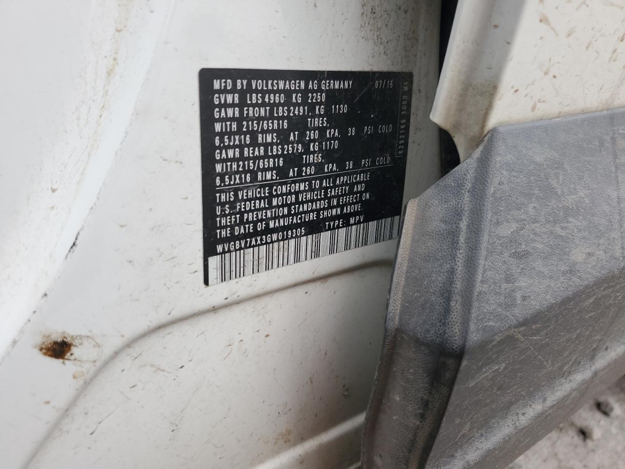 2016 VOLKSWAGEN TIGUAN