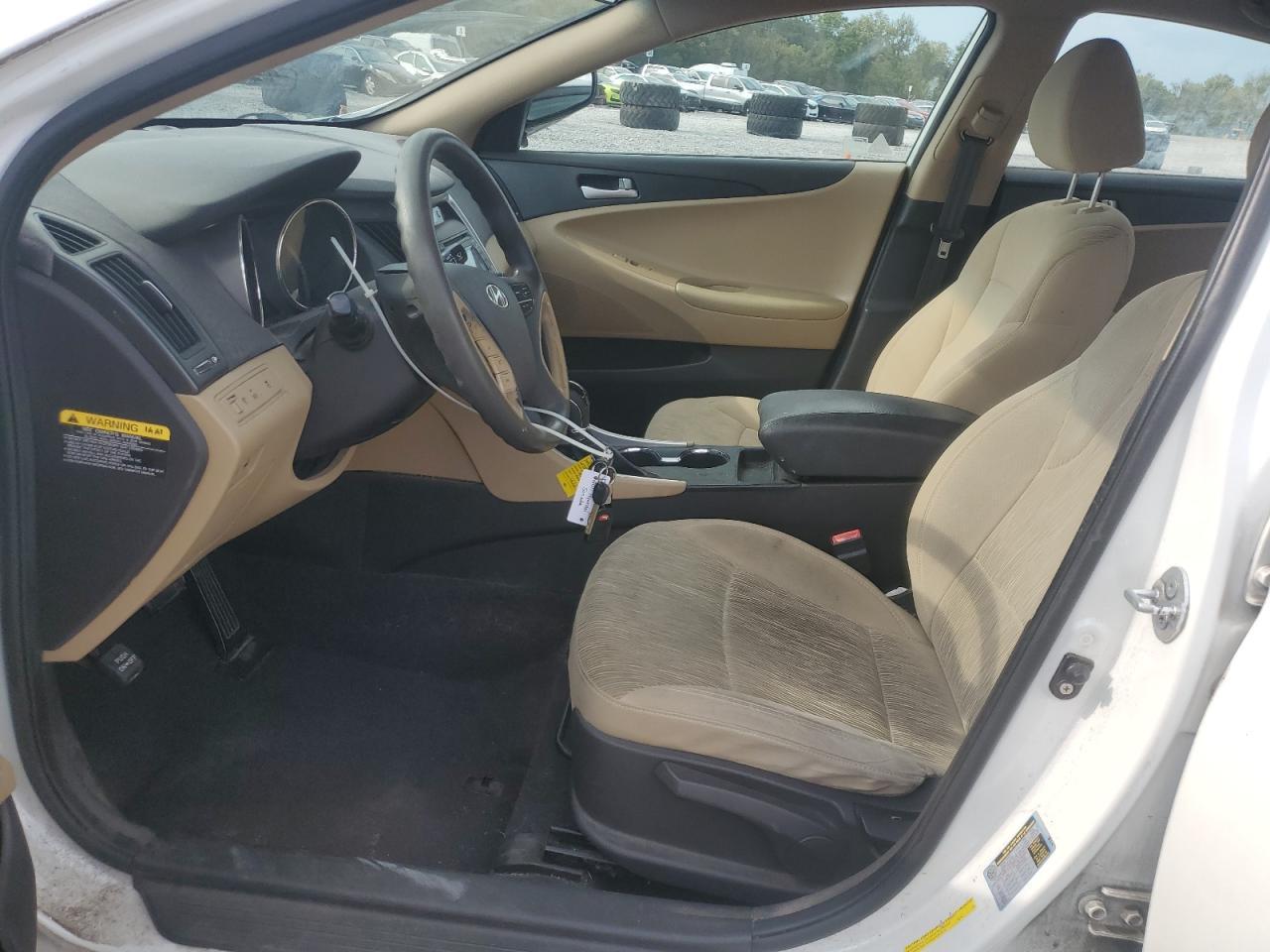 2011 HYUNDAI SONATA
