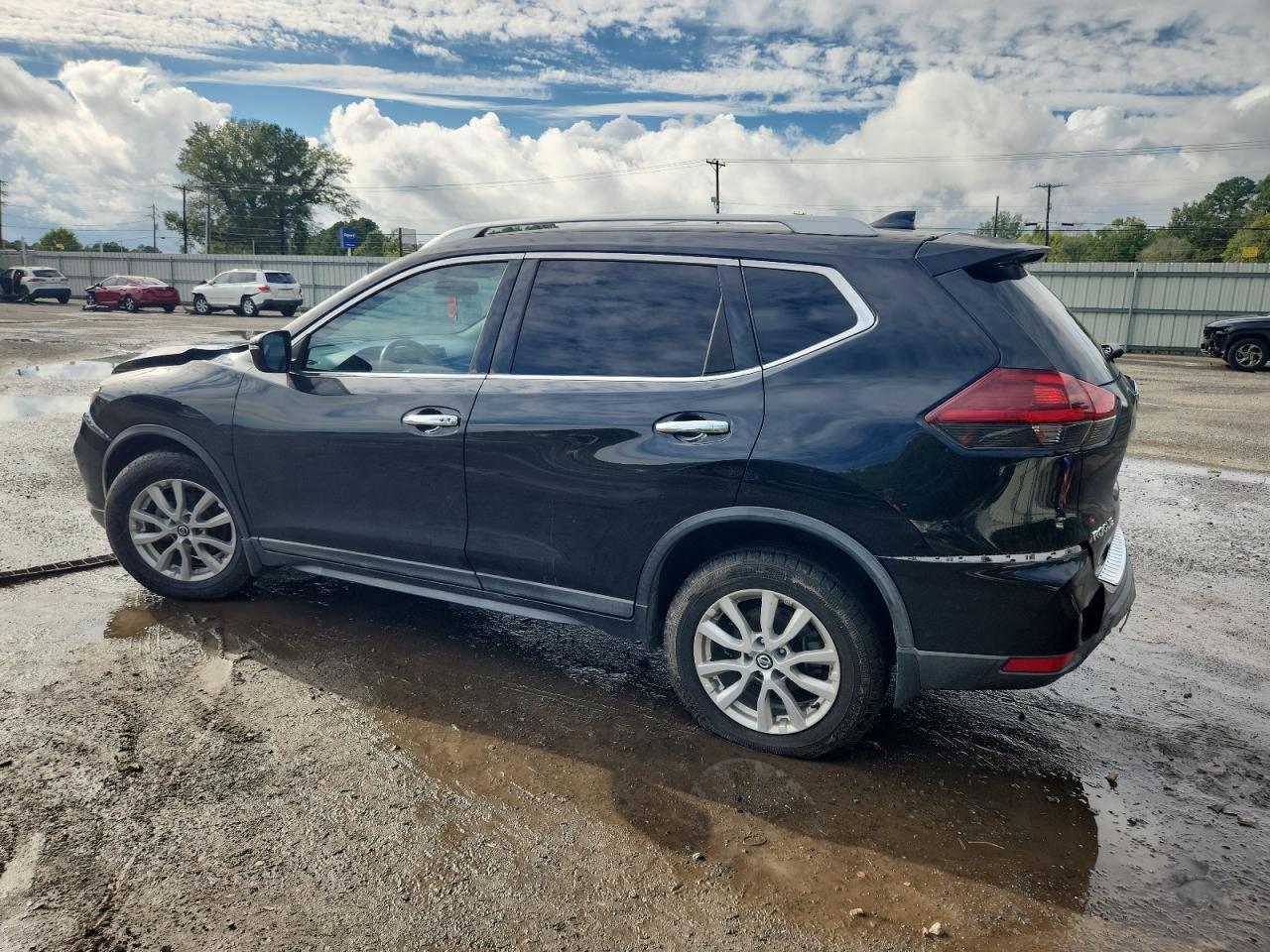 2018 NISSAN ROGUE