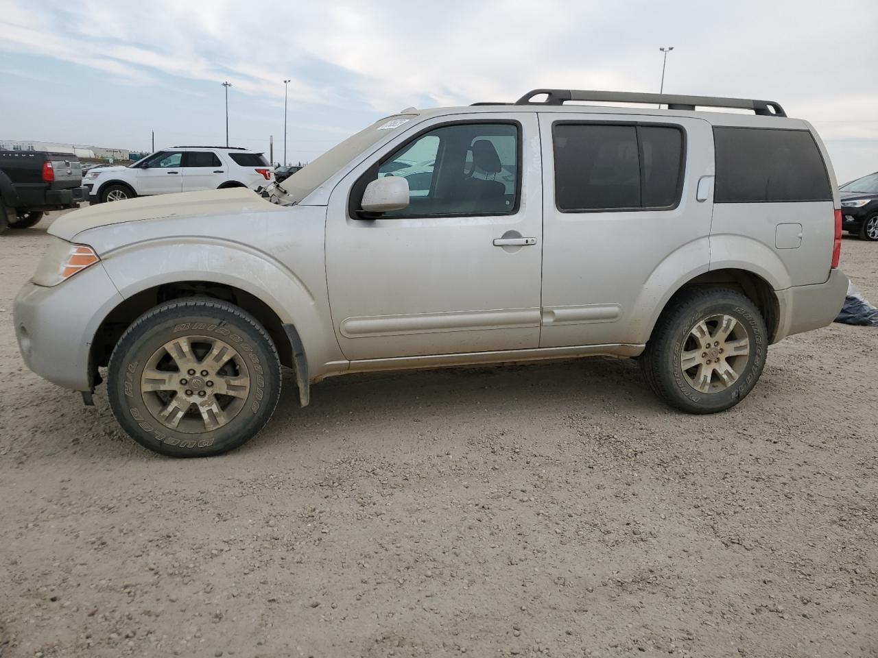 2010 NISSAN PATHFINDER