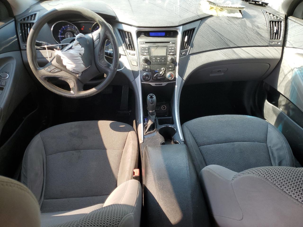 2011 HYUNDAI SONATA