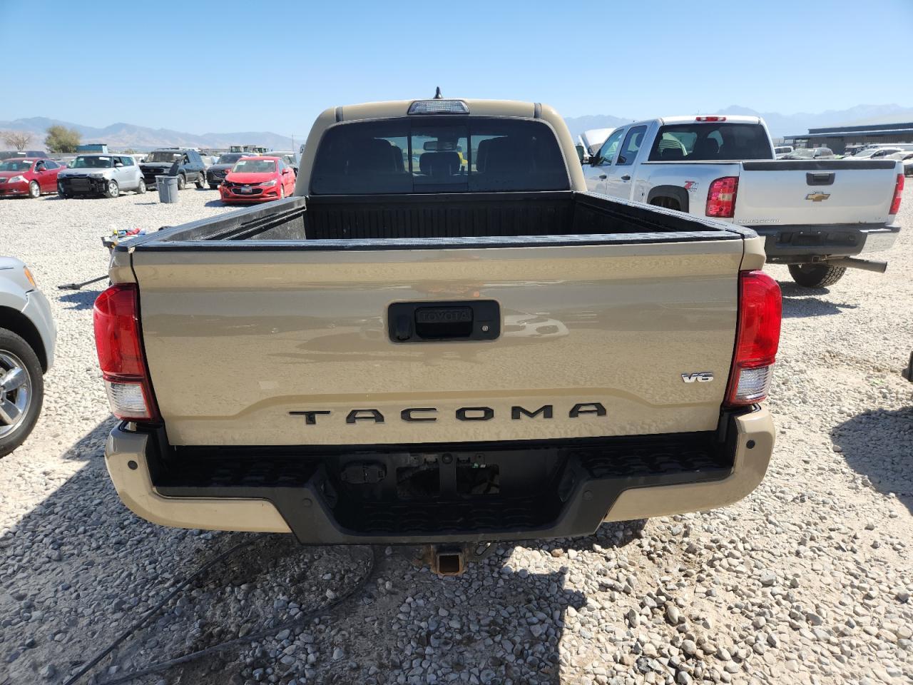 2018 TOYOTA TACOMA