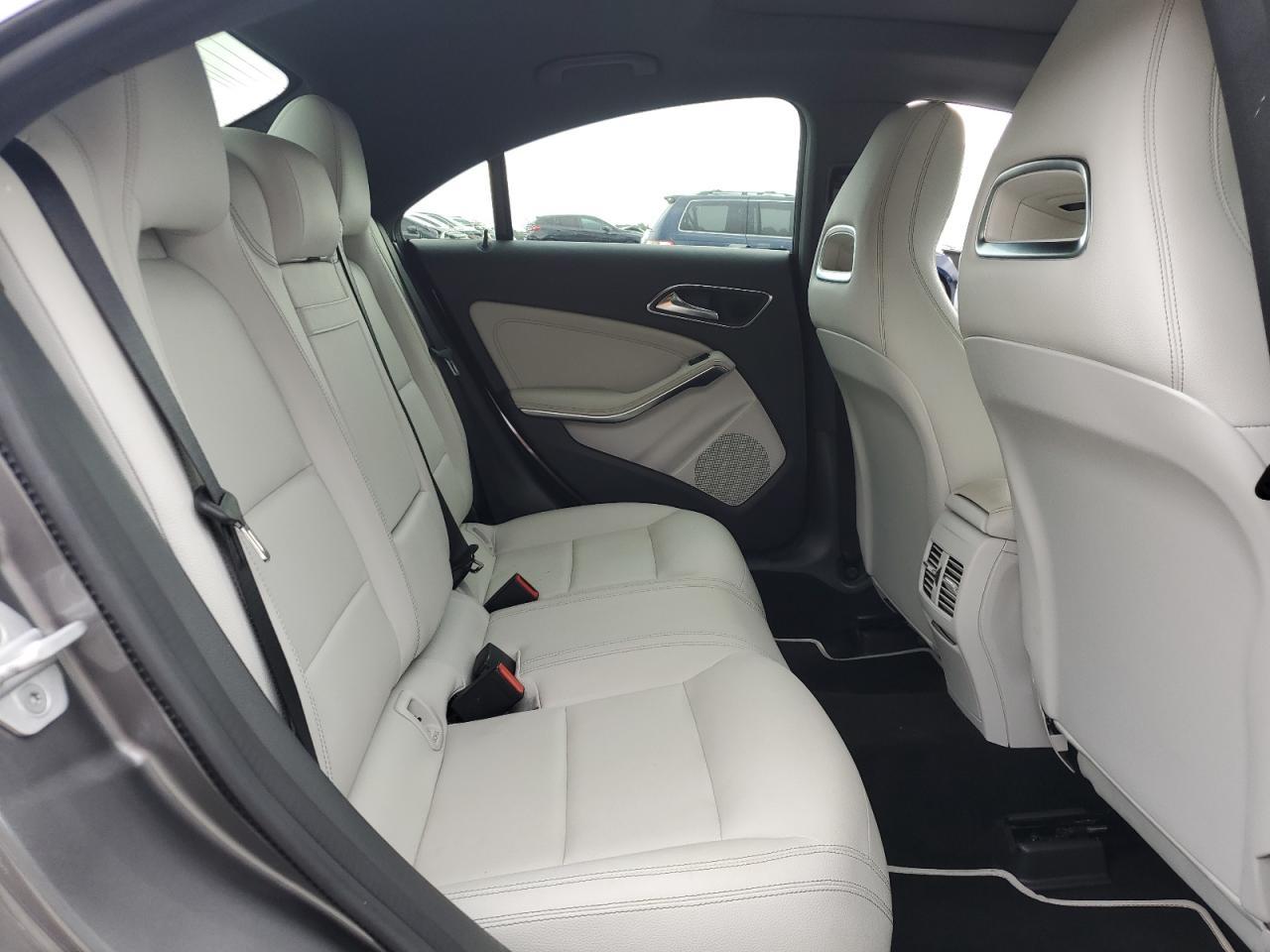 2018 MERCEDES-BENZ CLA-Class